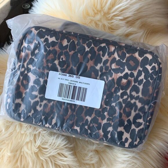 Victoria’s Secret Leopard Print Makeup Case - Picture 11 of 16